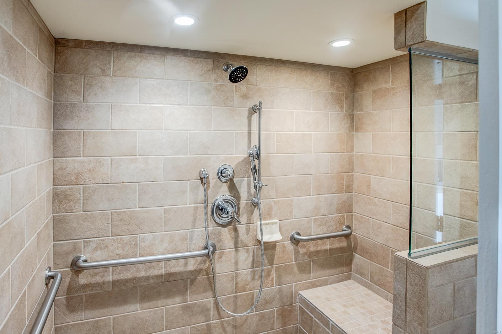1001 Bluff Pointe Court Caseyville, IL 62232 - Photo 68 of 94