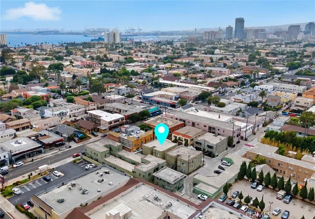 $1,150,000 | 412 North Rose, Long Beach, CA 90802