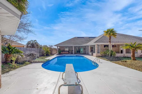 $525,000 | 4244 North Cambridge Way, Pace, FL 32571