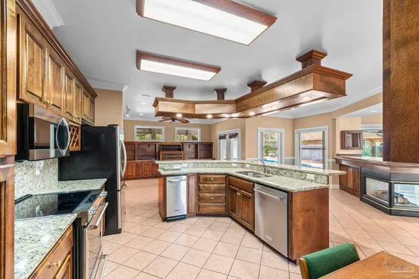 $525,000 | 4244 North Cambridge Way, Pace, FL 32571