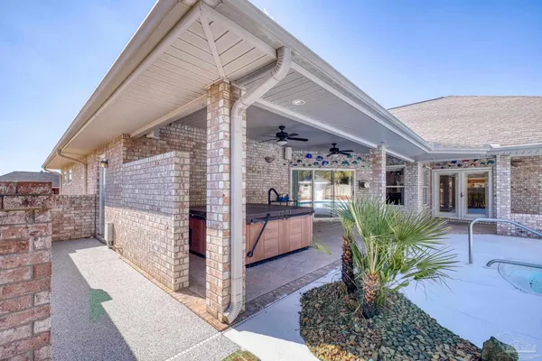 $525,000 | 4244 North Cambridge Way, Pace, FL 32571