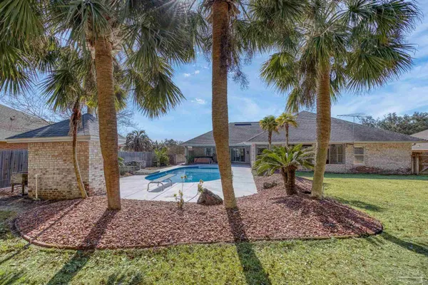 $525,000 | 4244 North Cambridge Way, Pace, FL 32571