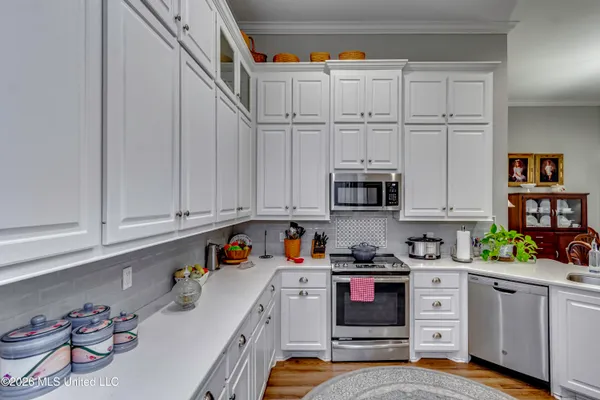 $285,000 | 1720 Sweetwater Drive, Pearl, MS 39208