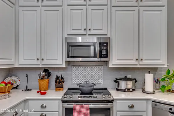 $285,000 | 1720 Sweetwater Drive, Pearl, MS 39208