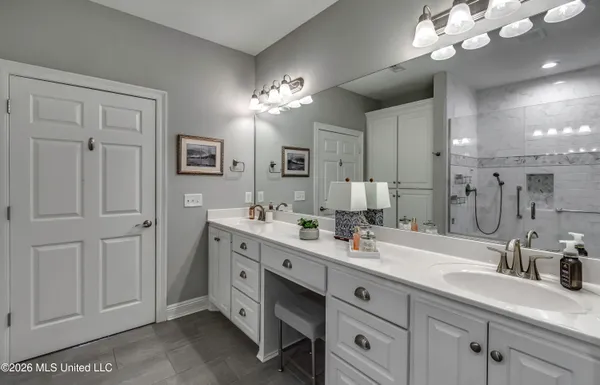 $285,000 | 1720 Sweetwater Drive, Pearl, MS 39208