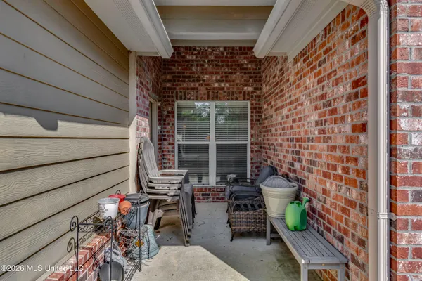 $285,000 | 1720 Sweetwater Drive, Pearl, MS 39208