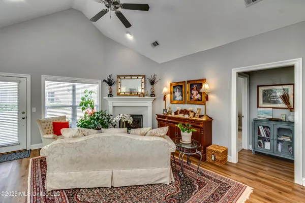 $285,000 | 1720 Sweetwater Drive, Pearl, MS 39208