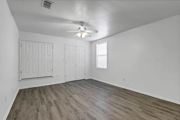 $1,650 | 206 Bobbie Ann Court, Granbury, TX 76049