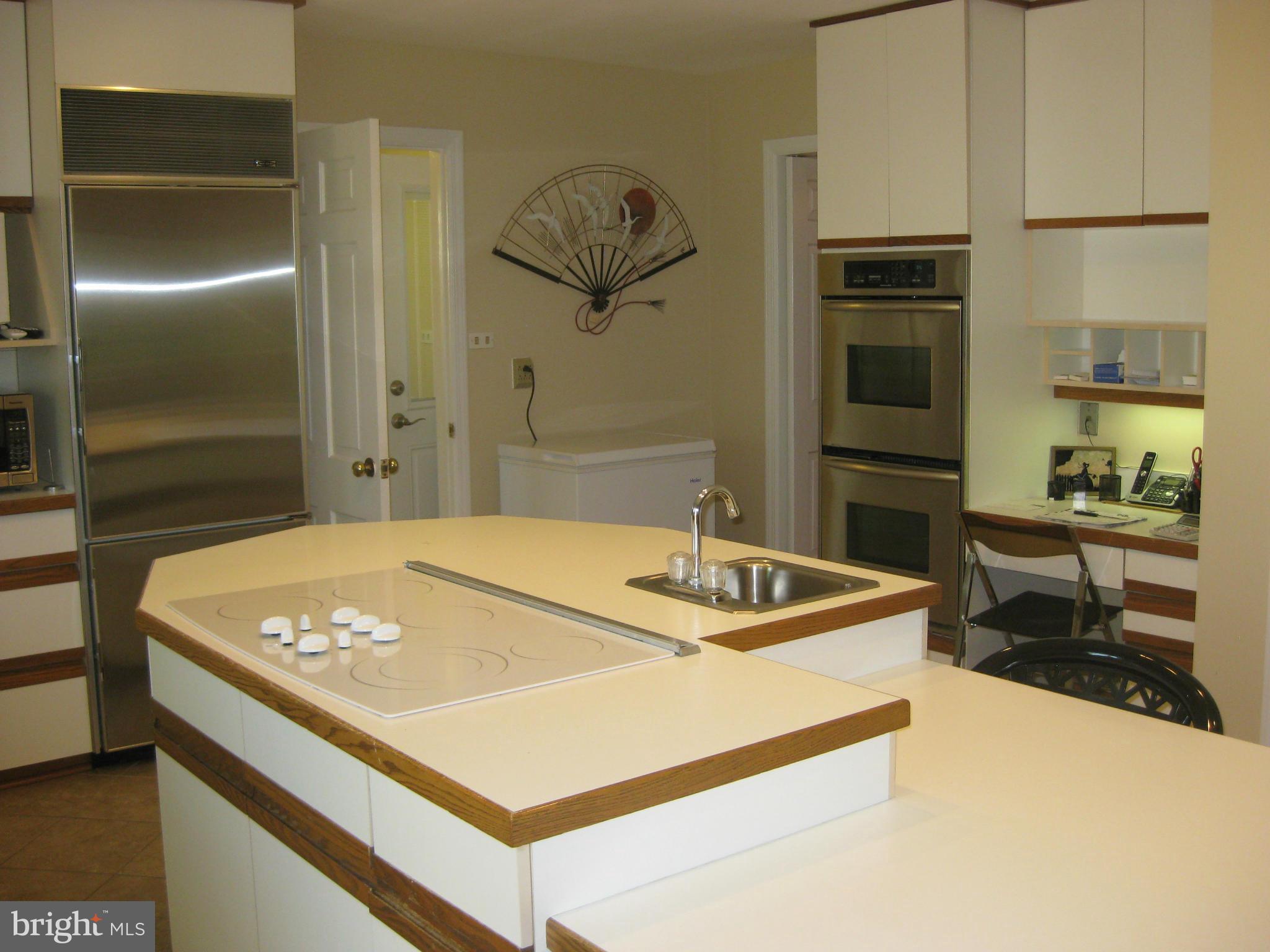 1502 Pot Spring Road Lutherville-Timonium, MD 21093 - Photo 10 of 30 Kitchen