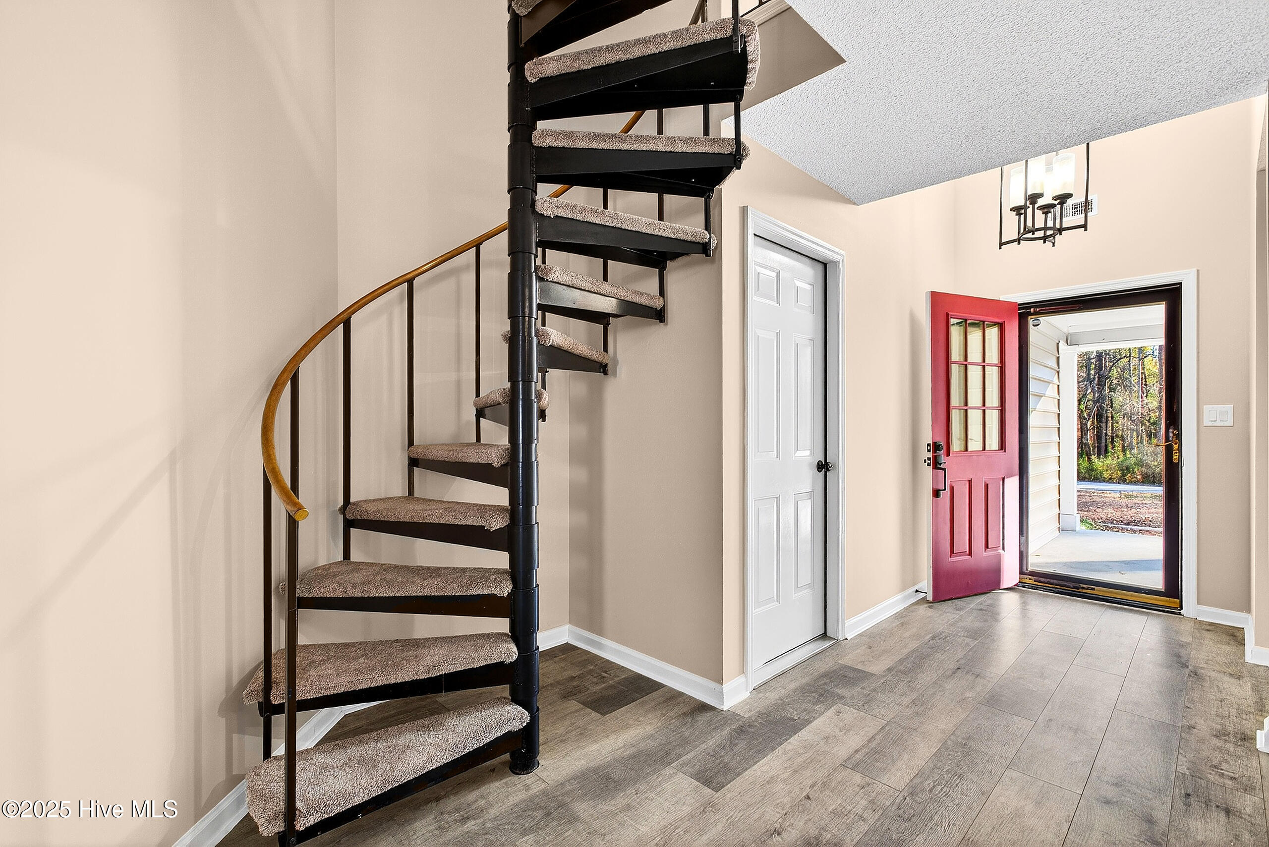 105 Riverbend Road Jacksonville, NC 28540 - Photo 21 of 37 Entrance Way