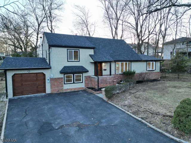 $999,000 | 117 Vivian Avenue, Emerson, NJ 07630