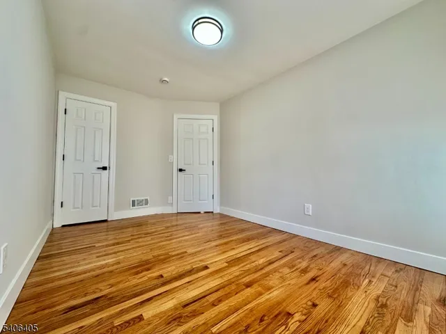 $999,000 | 117 Vivian Avenue, Emerson, NJ 07630