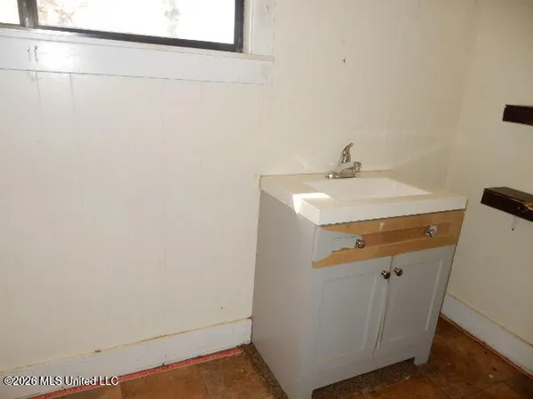 $71,500 | 145 County Road 511, Como, MS 38619