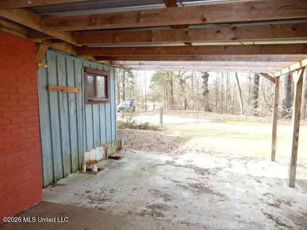 $71,500 | 145 County Road 511, Como, MS 38619