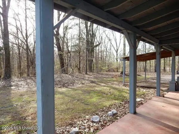 $71,500 | 145 County Road 511, Como, MS 38619