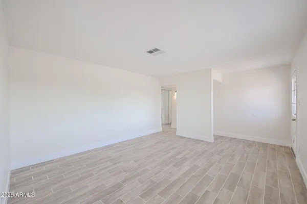 $370,000 | 3025 North 37th Drive, Phoenix, AZ 85019