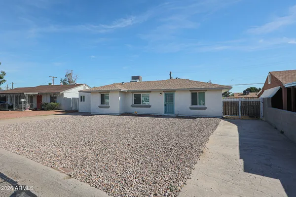 $370,000 | 3025 North 37th Drive, Phoenix, AZ 85019