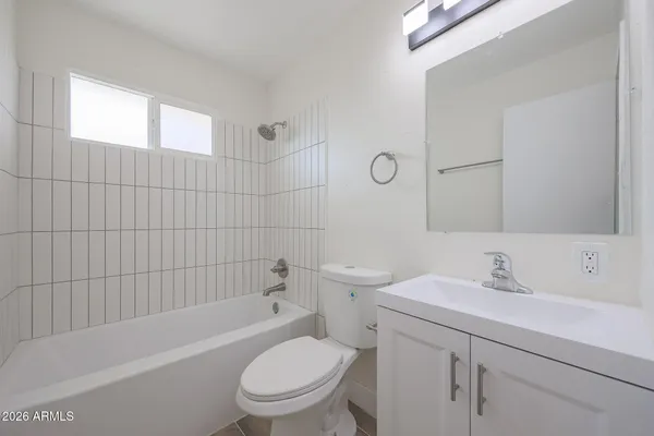 $370,000 | 3025 North 37th Drive, Phoenix, AZ 85019