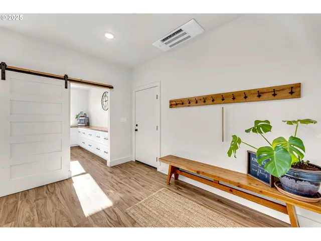 $990,000 | 24020 Northeast Alvas Road, Battle Ground, WA 98604