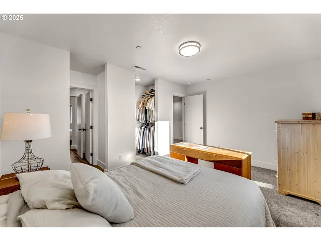 $990,000 | 24020 Northeast Alvas Road, Battle Ground, WA 98604