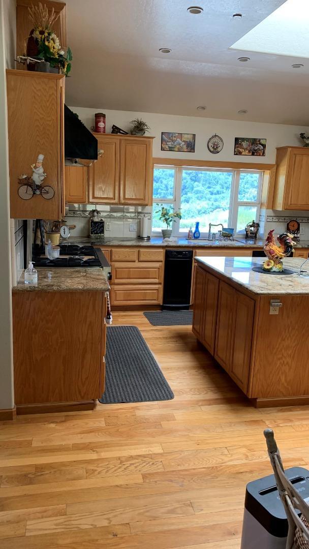 21050 Uvas Road Morgan Hill, CA 95037 - Photo 22 of 43