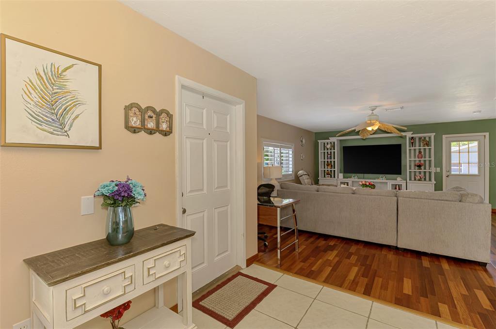 5864 Viola Road Venice, FL 34293 - Photo 19 of 66