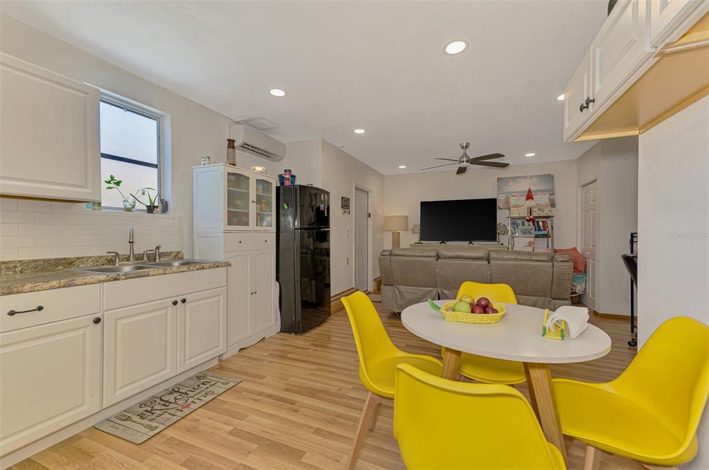 5864 Viola Road Venice, FL 34293 - Photo 29 of 66