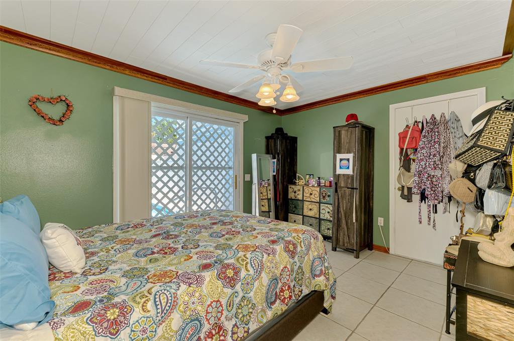 5864 Viola Road Venice, FL 34293 - Photo 32 of 66