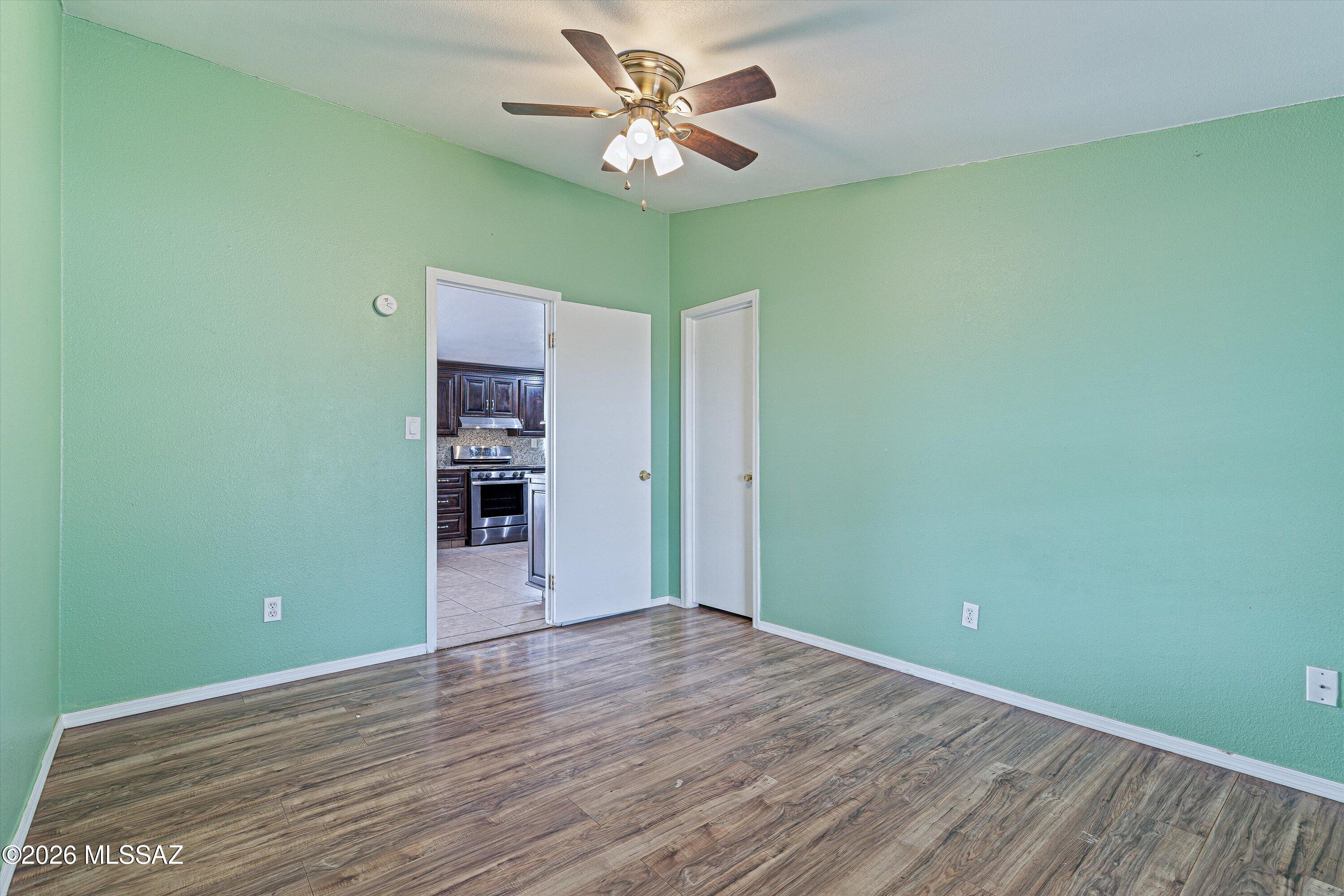 10935 South Swan Road Tucson, AZ 85756 - Photo 23 of 41 Bedroom 3