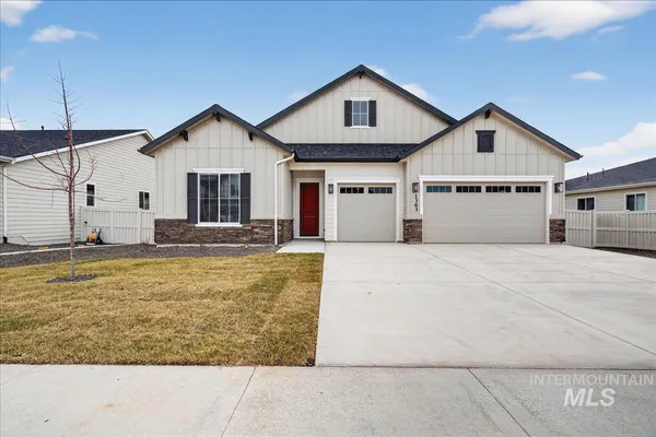 $664,990 | 1363 Stirling Mdws Street, Middleton, ID 83644