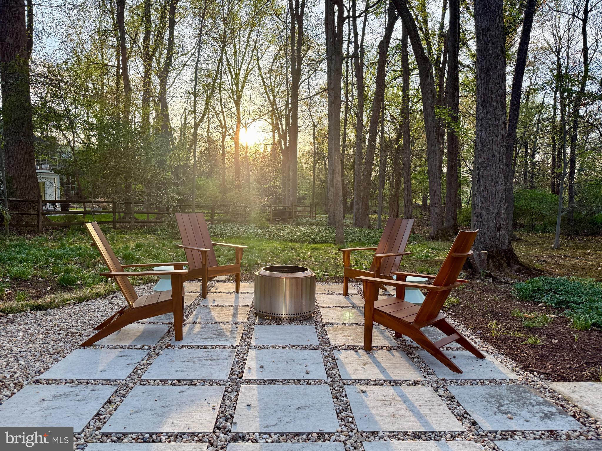 8104 Fenway Road Bethesda, MD 20817 - Photo 16 of 45