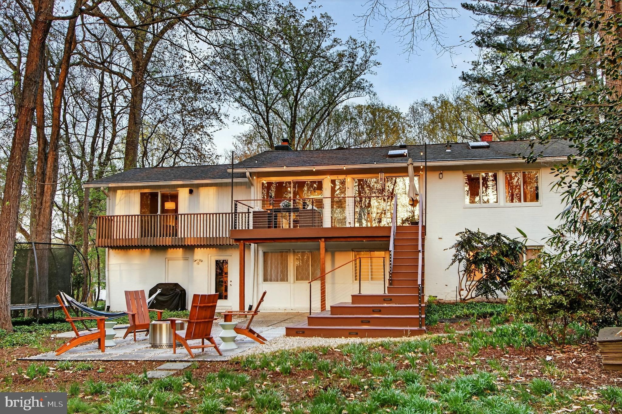 8104 Fenway Road Bethesda, MD 20817 - Photo 17 of 45