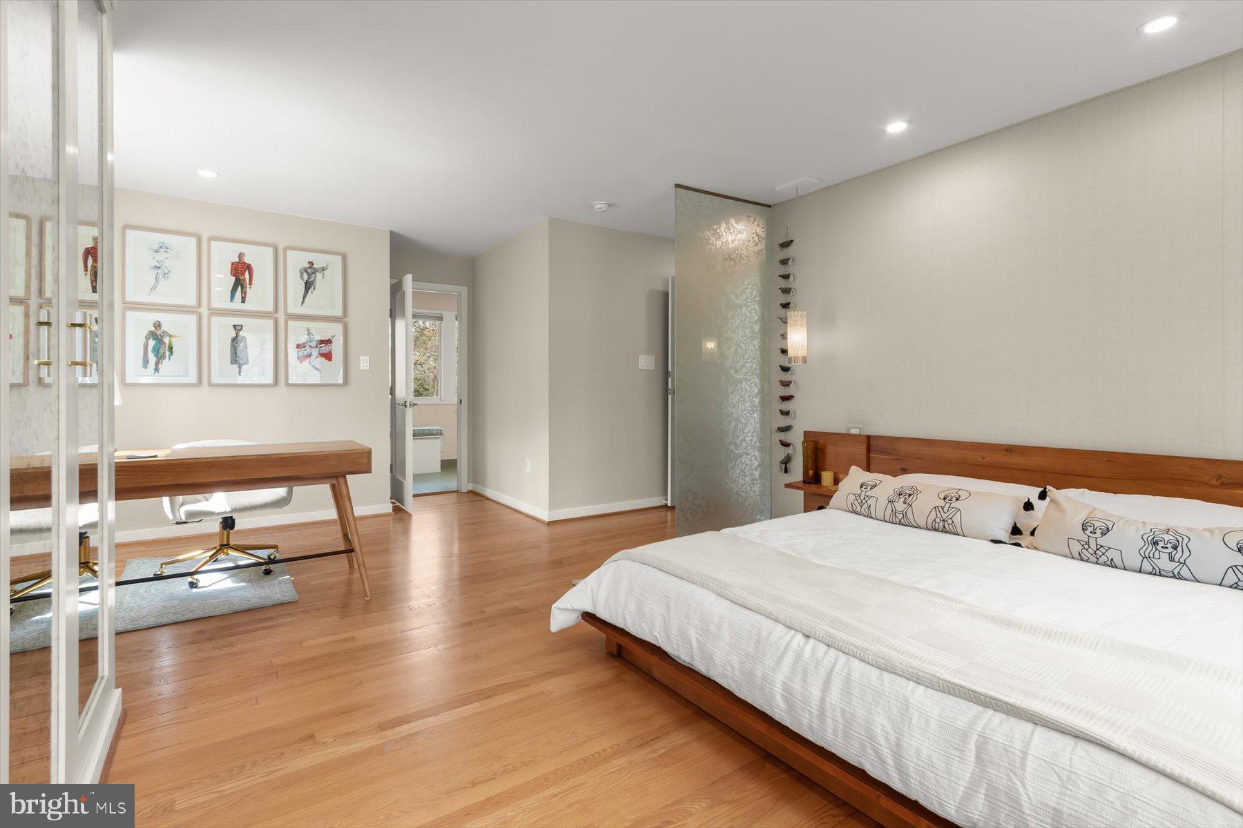 8104 Fenway Road Bethesda, MD 20817 - Photo 22 of 45