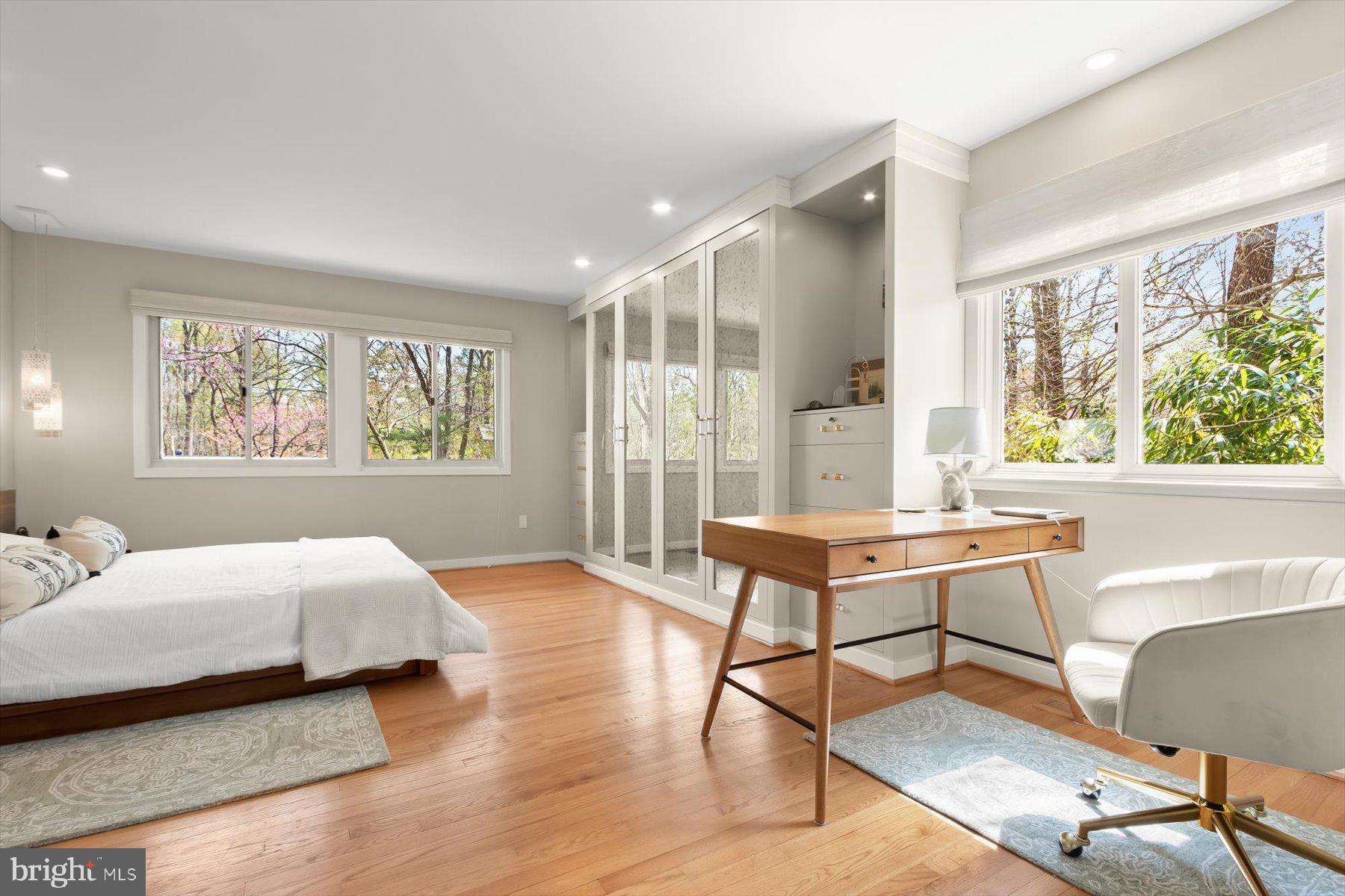 8104 Fenway Road Bethesda, MD 20817 - Photo 23 of 45