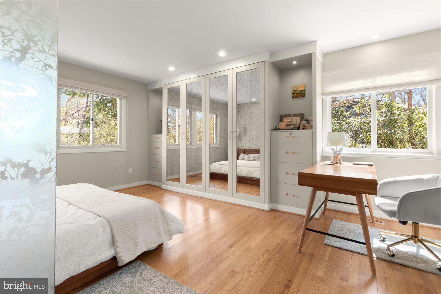 8104 Fenway Road Bethesda, MD 20817 - Photo 25 of 45