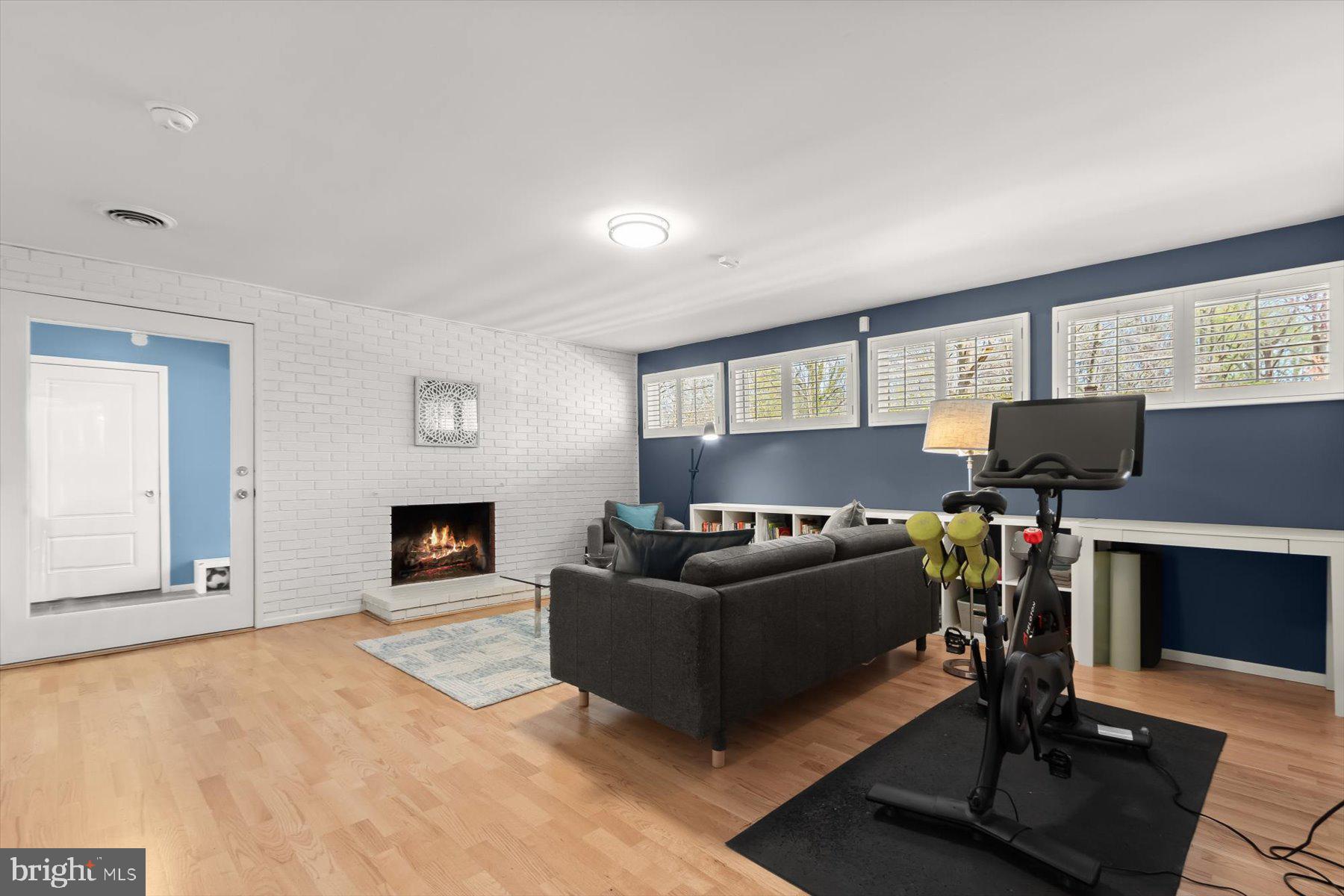 8104 Fenway Road Bethesda, MD 20817 - Photo 34 of 45