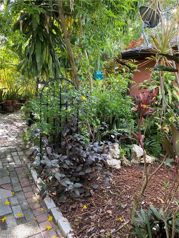 1460 Charles Road Fort Myers, FL 33919 - Photo 24 of 35