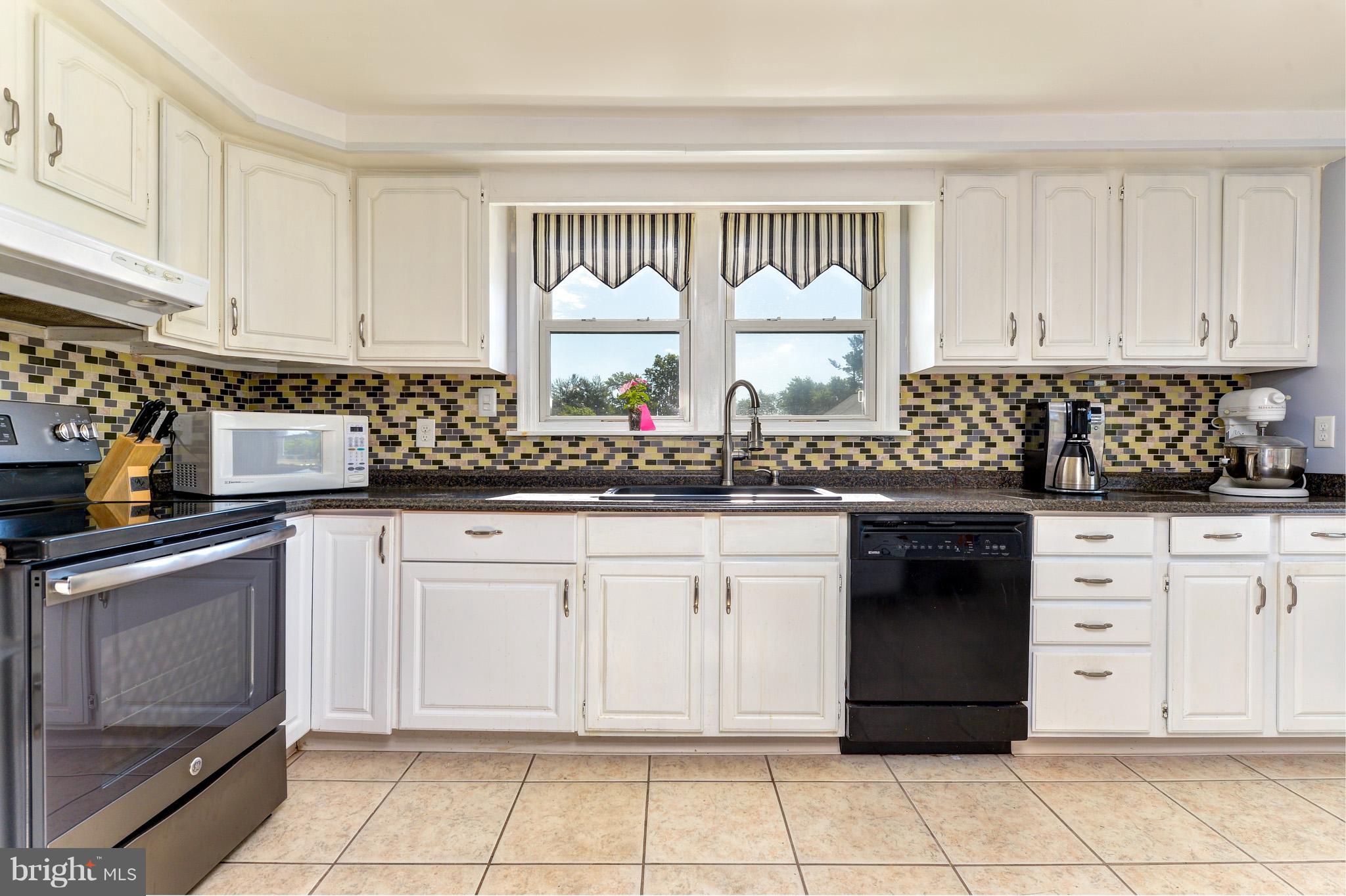 2172 East Old Philadelphia Road Elkton, MD 21921 - Photo 13 of 27 Kitchen