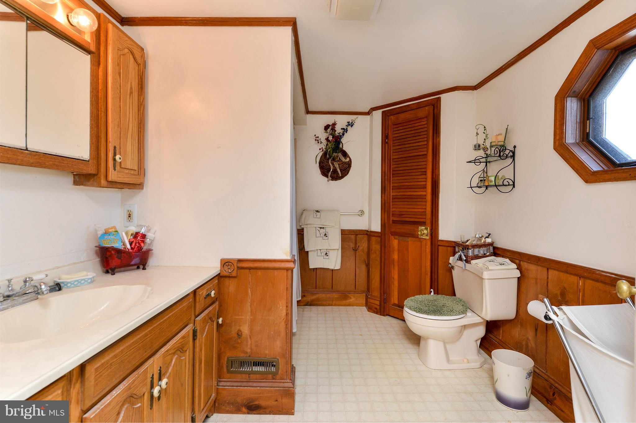 2172 East Old Philadelphia Road Elkton, MD 21921 - Photo 27 of 27 Bath