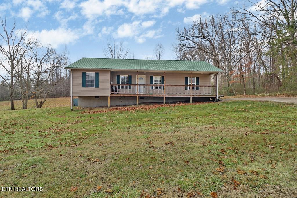 660 East Rock Quarry Road Clarkrange, TN 38553 - Photo 1 of 39 1000077507_0