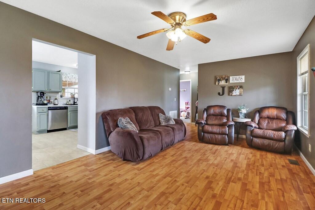 660 East Rock Quarry Road Clarkrange, TN 38553 - Photo 8 of 39 1000077507_12