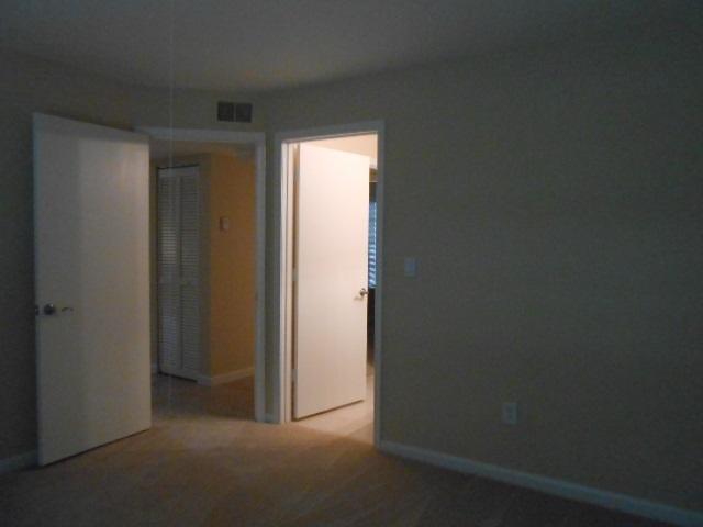 1125 Crystal Way, Unit P Delray Beach, FL 33444 - Photo 11 of 17 Master Bedroom