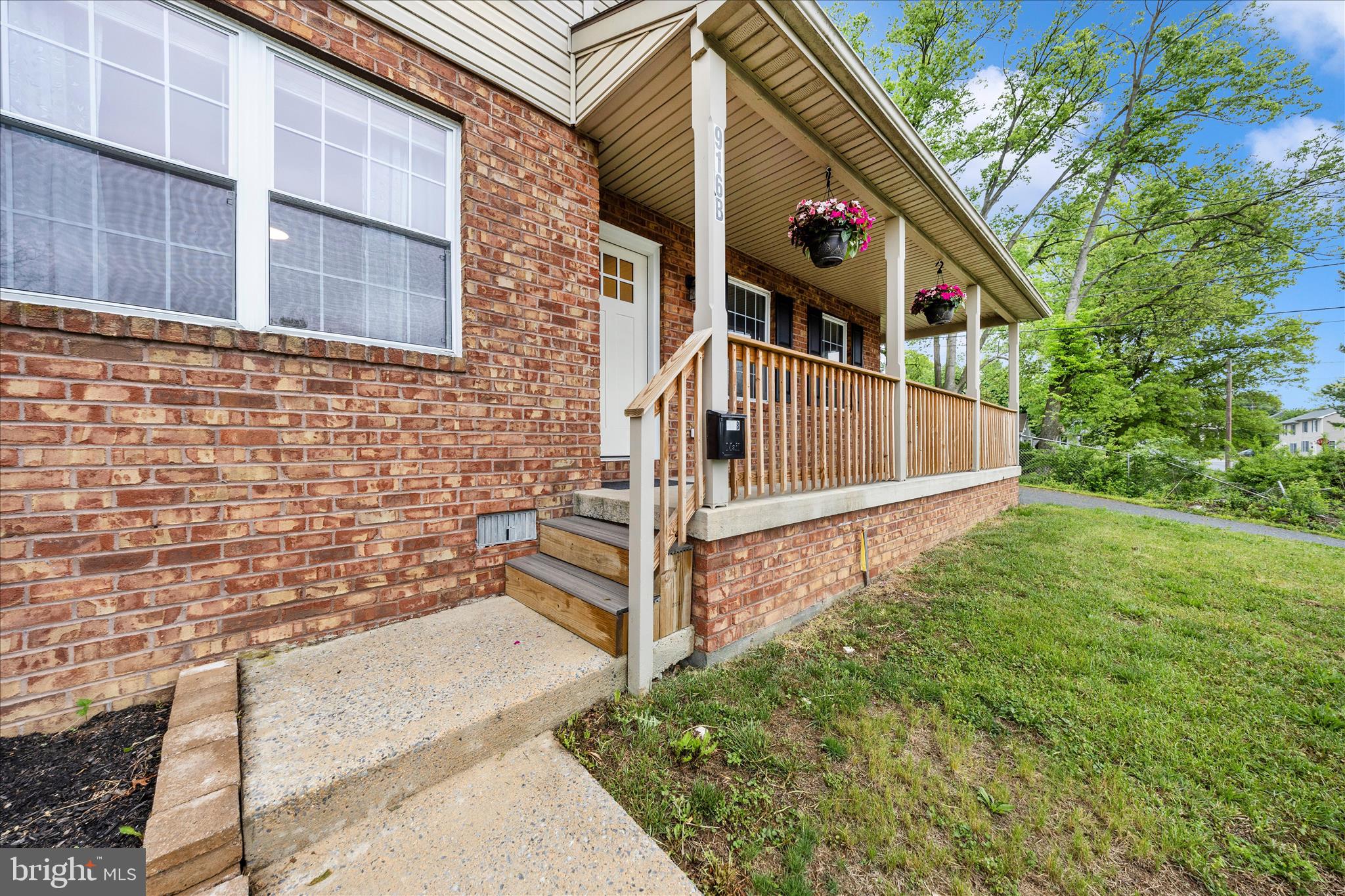 916 Harwood Road Hagerstown, MD 21740 - Photo 44 of 52 Front Entrance