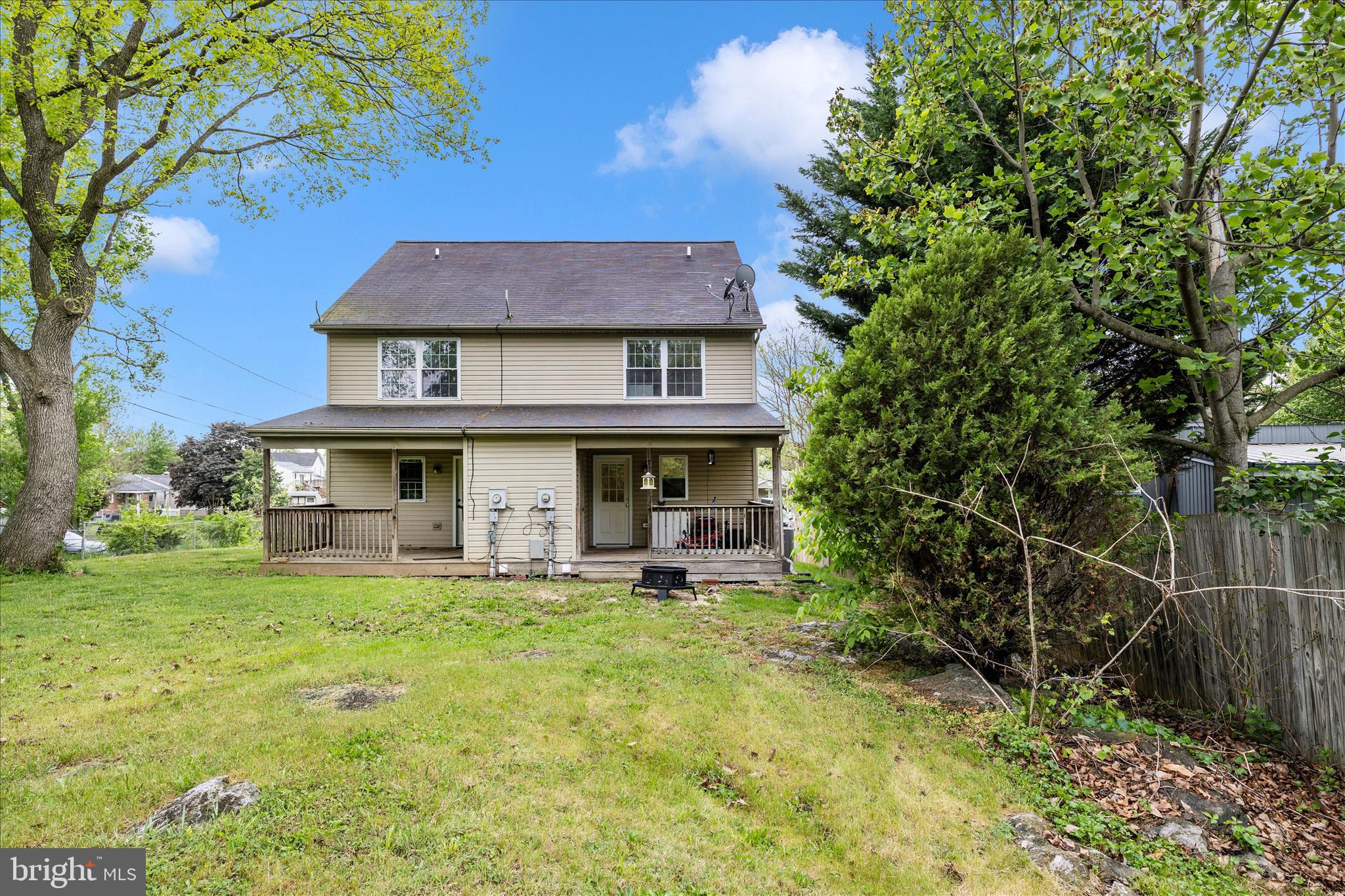 916 Harwood Road Hagerstown, MD 21740 - Photo 46 of 52 a house view with a garden space