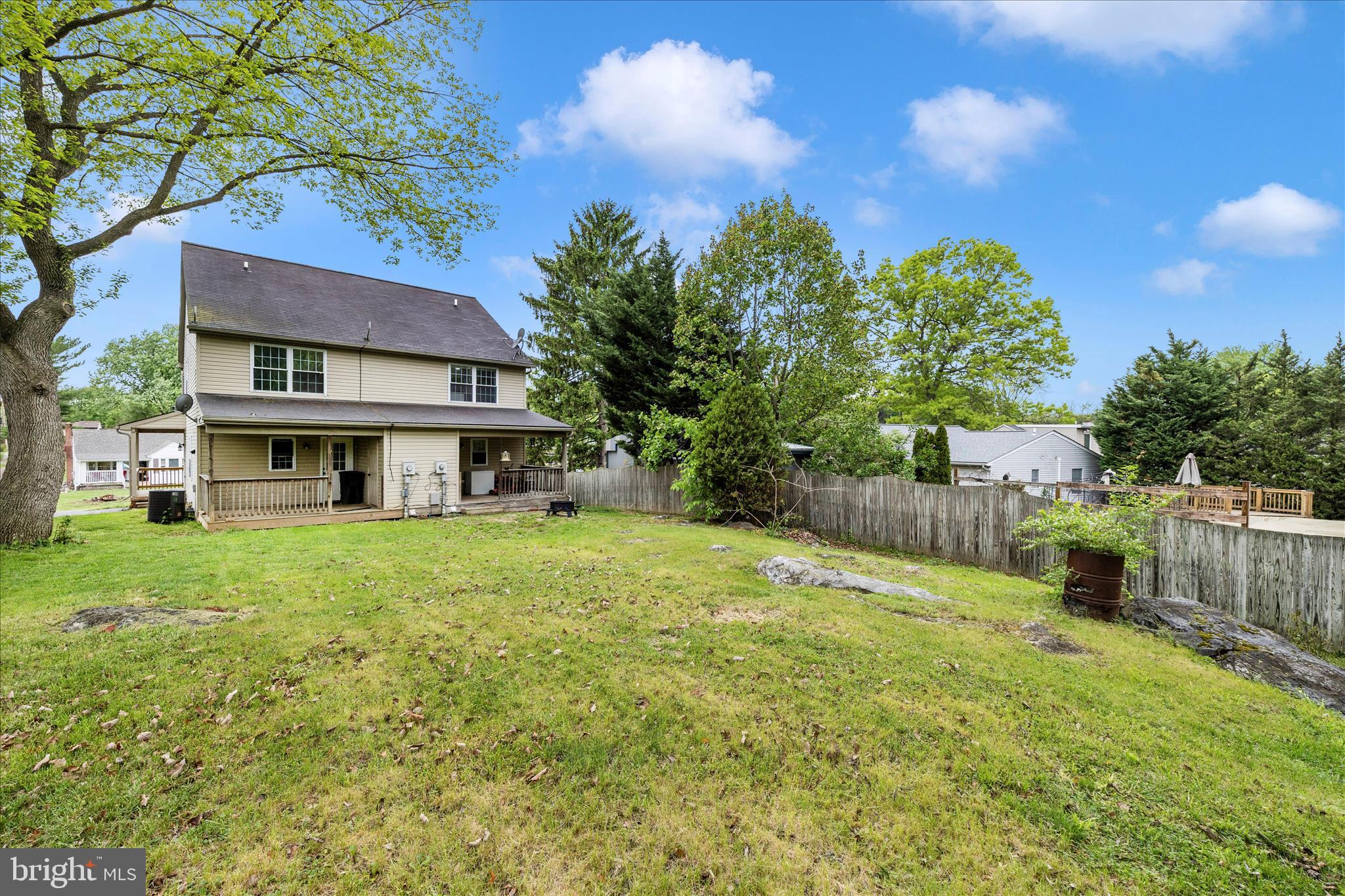 916 Harwood Road Hagerstown, MD 21740 - Photo 47 of 52 a view of a yard in front of house