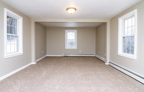 26 Maple Street, Unit 2 Bellingham, MA 02019 - Photo 4 of 24 Gallery Image 4
