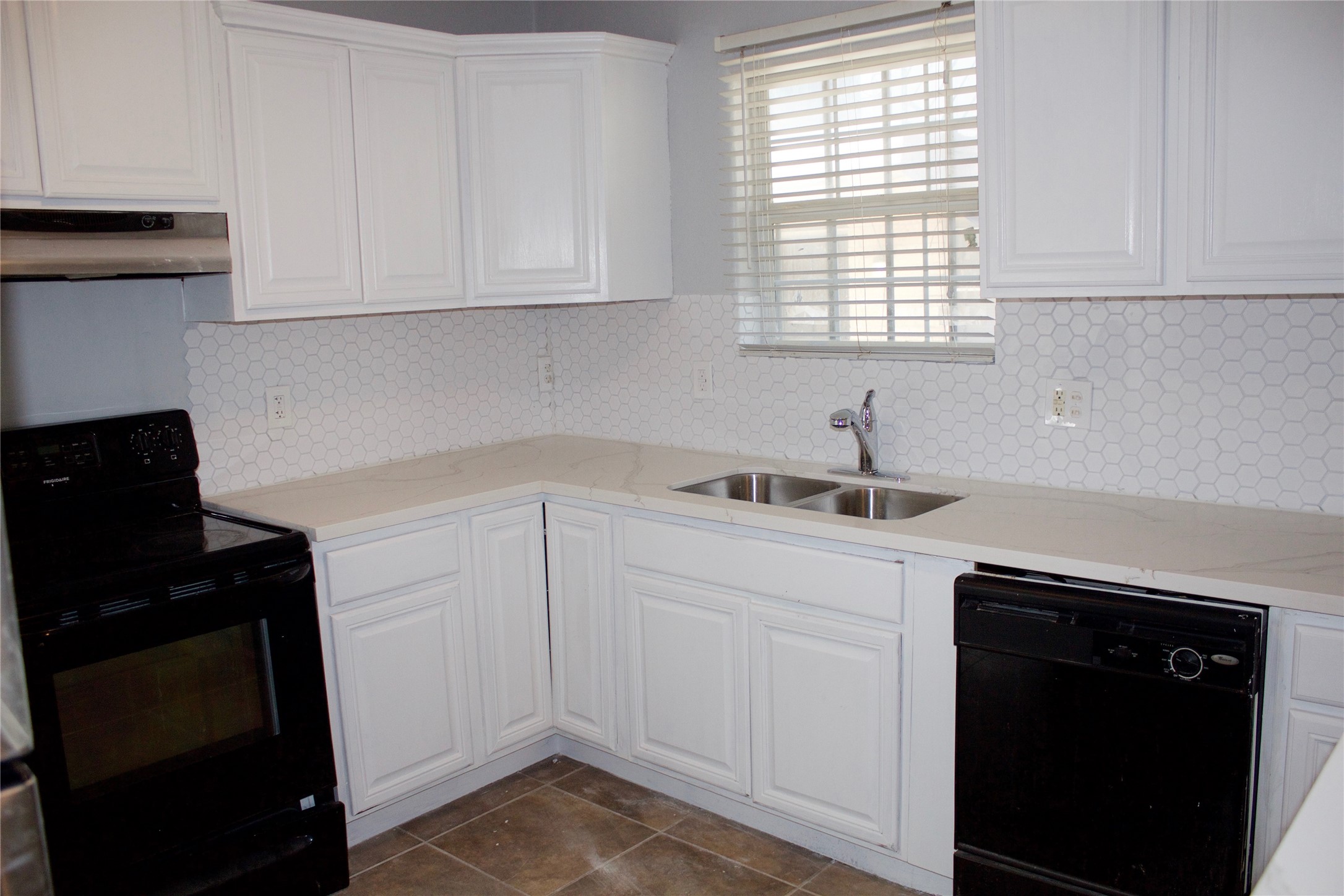 3314 Holman Street Houston, TX 77004 - Photo 7 of 13