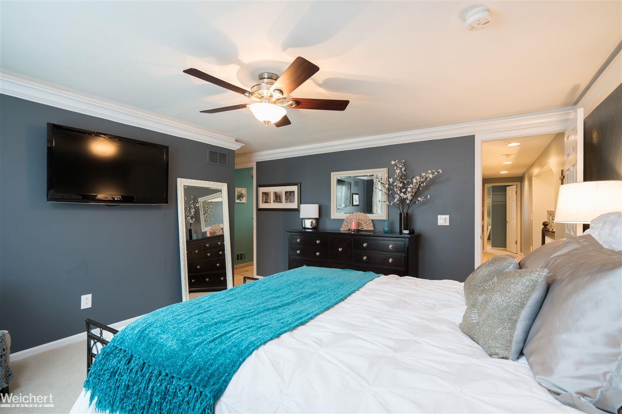265 Rose Brier Drive Rochester Hills, MI 48309 - Photo 16 of 34