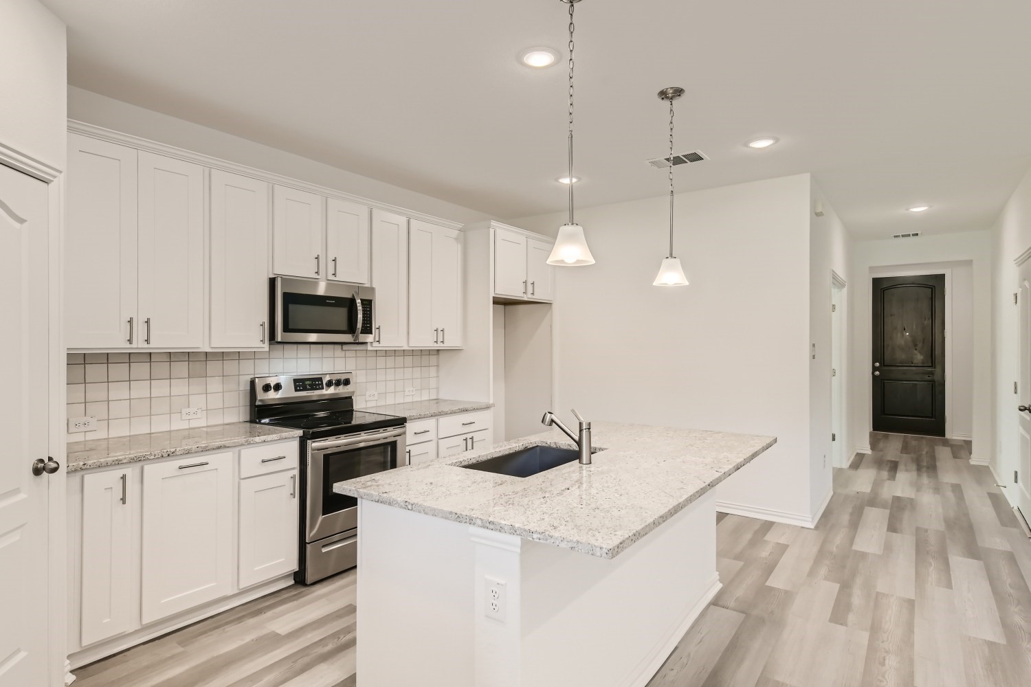 1014 Ridge Runner Drive Georgetown, TX 78628 - Photo 11 of 28