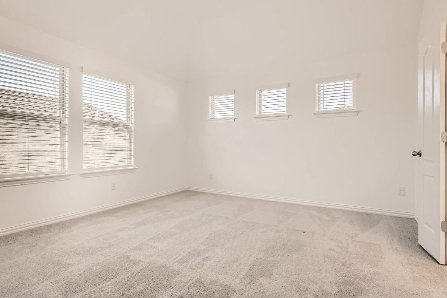 1014 Ridge Runner Drive Georgetown, TX 78628 - Photo 14 of 28